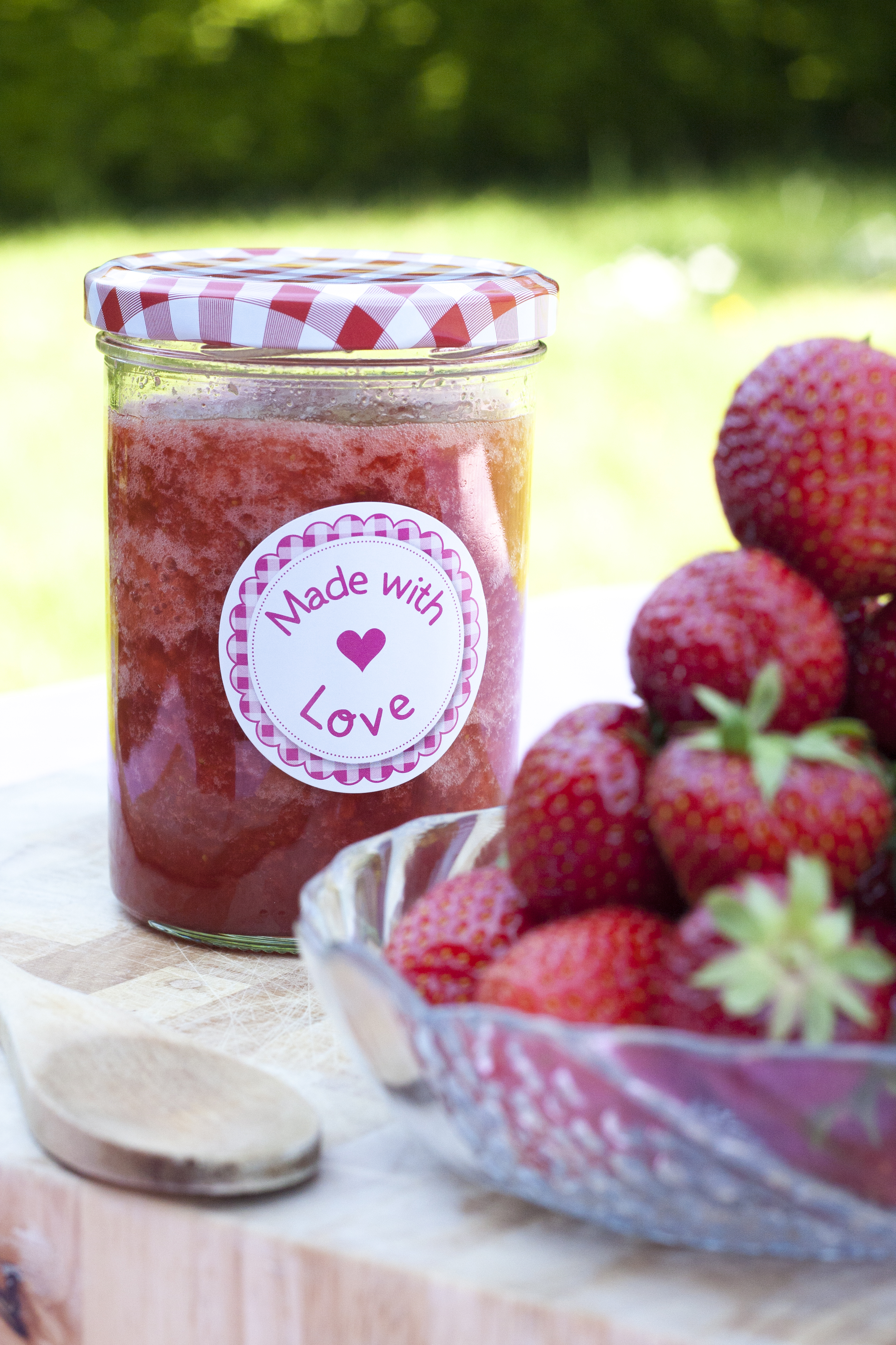 Erdbeer-Rhabarber Marmelade - Tasha Loves