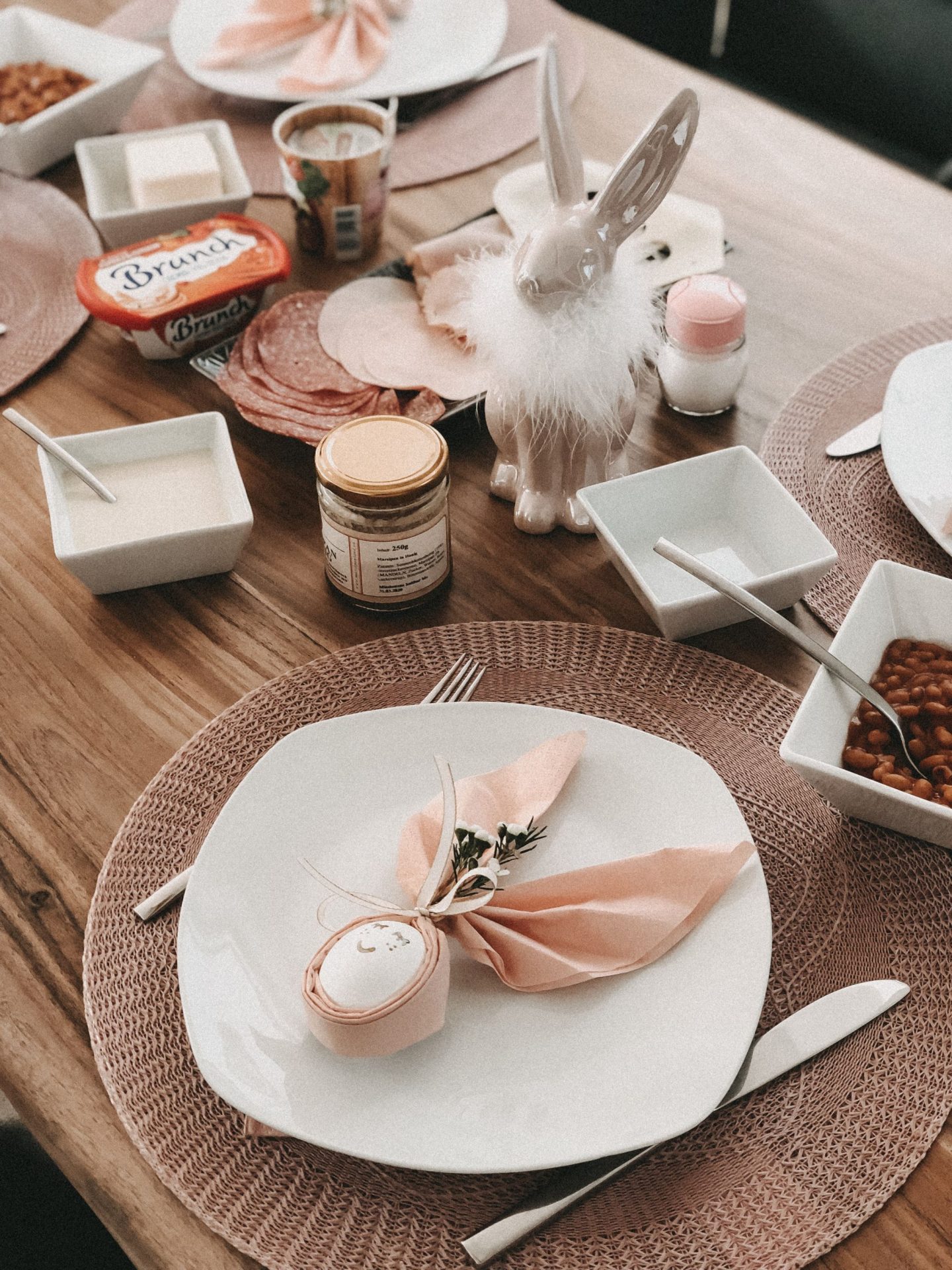 einfache Tischdeko zu Ostern